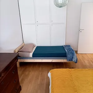https://egadi-house.italymilanhotels.net